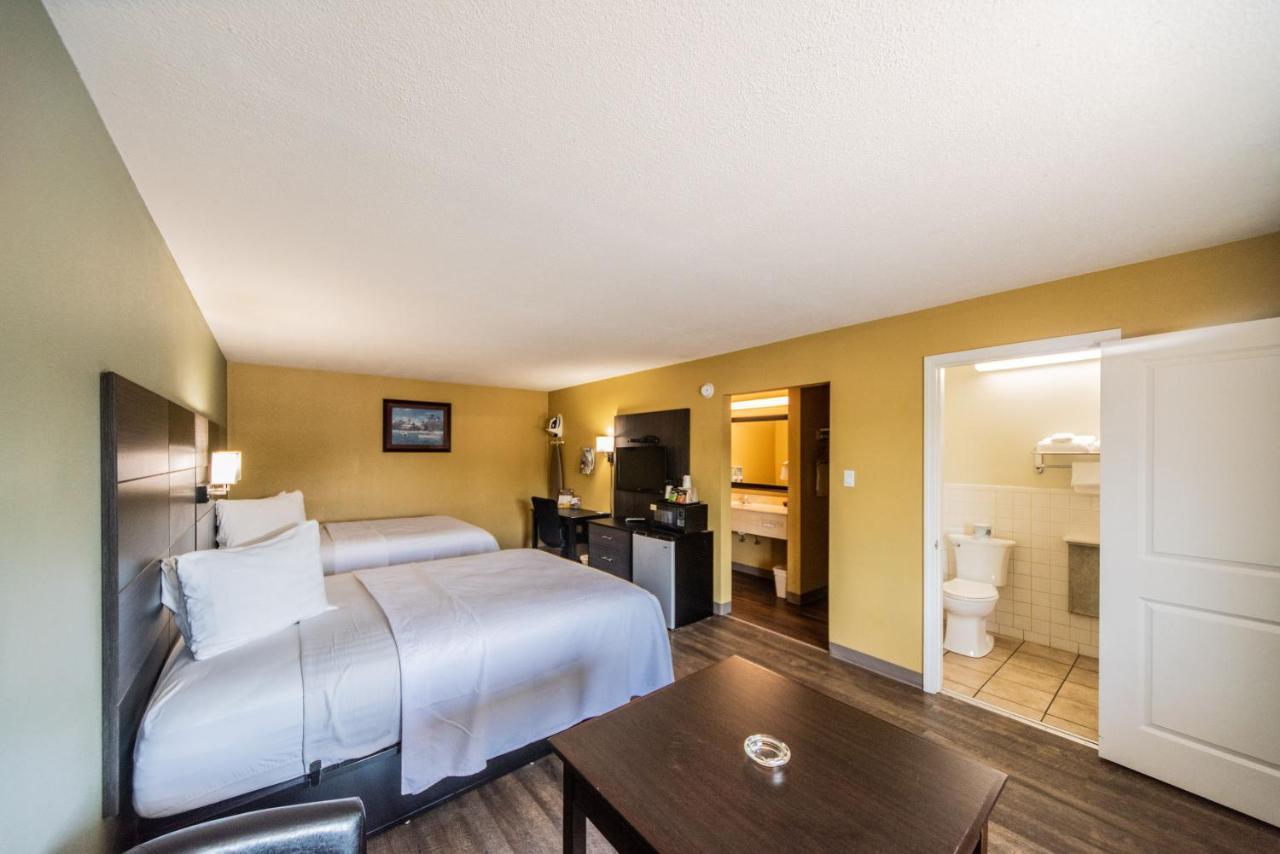 Relax Inn And Suites Kuttawa Exterior photo