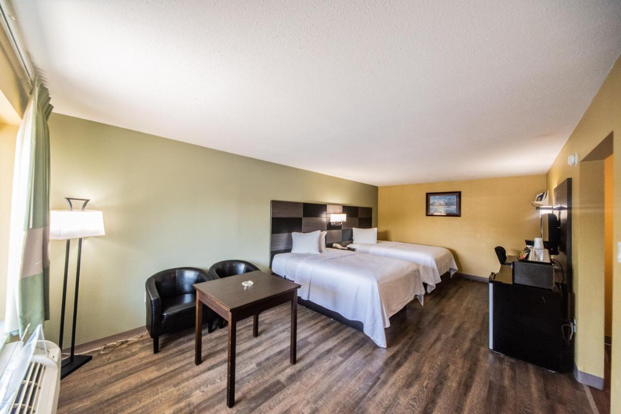 Relax Inn And Suites Kuttawa Exterior photo
