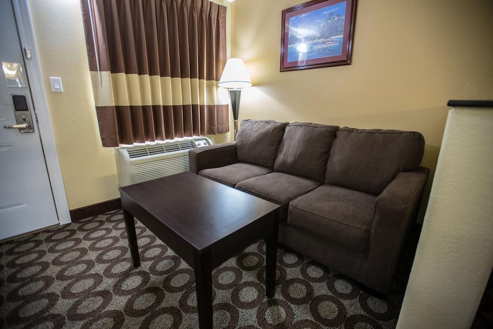 Relax Inn And Suites Kuttawa Exterior photo