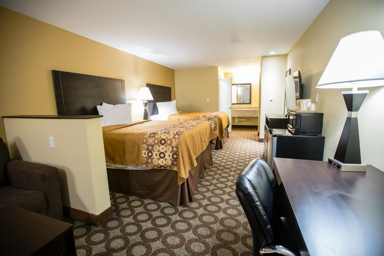 Relax Inn And Suites Kuttawa Exterior photo